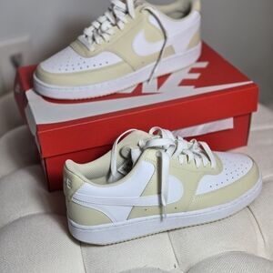 Nike Court Vision Lo White and Khaki Sneakers NIB 9M/10.5W
